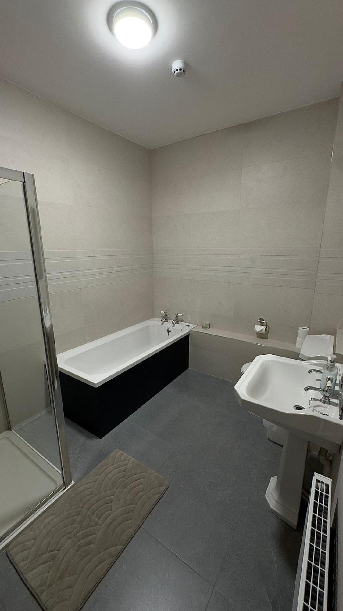 Dromod Suites 외부 사진